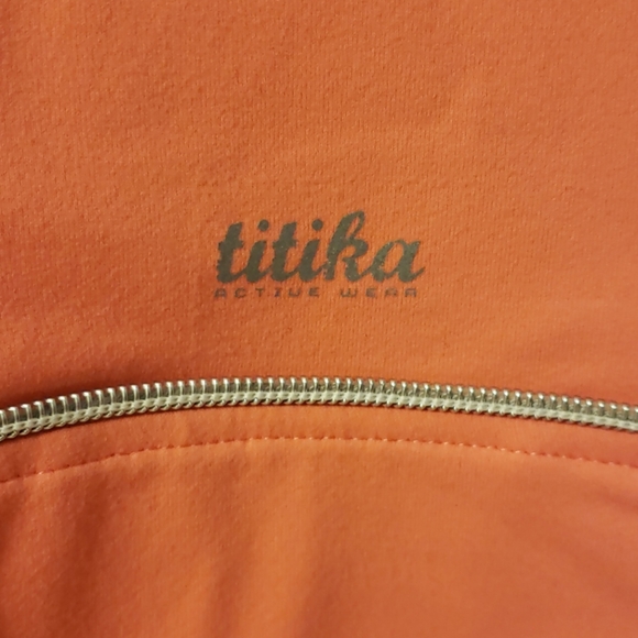 Titika warm up jacket - Picture 3 of 4